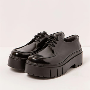 Zapatos 1764 NAPPA SHINNY BLACK / LEEDS color Black