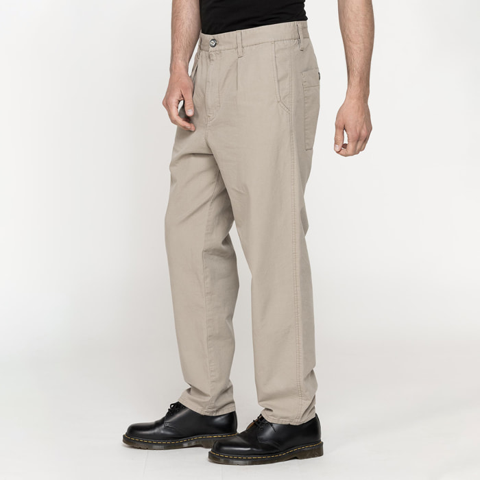 CHINO MOD. 646 LOOSE FIT IN COTONE LEGGERO