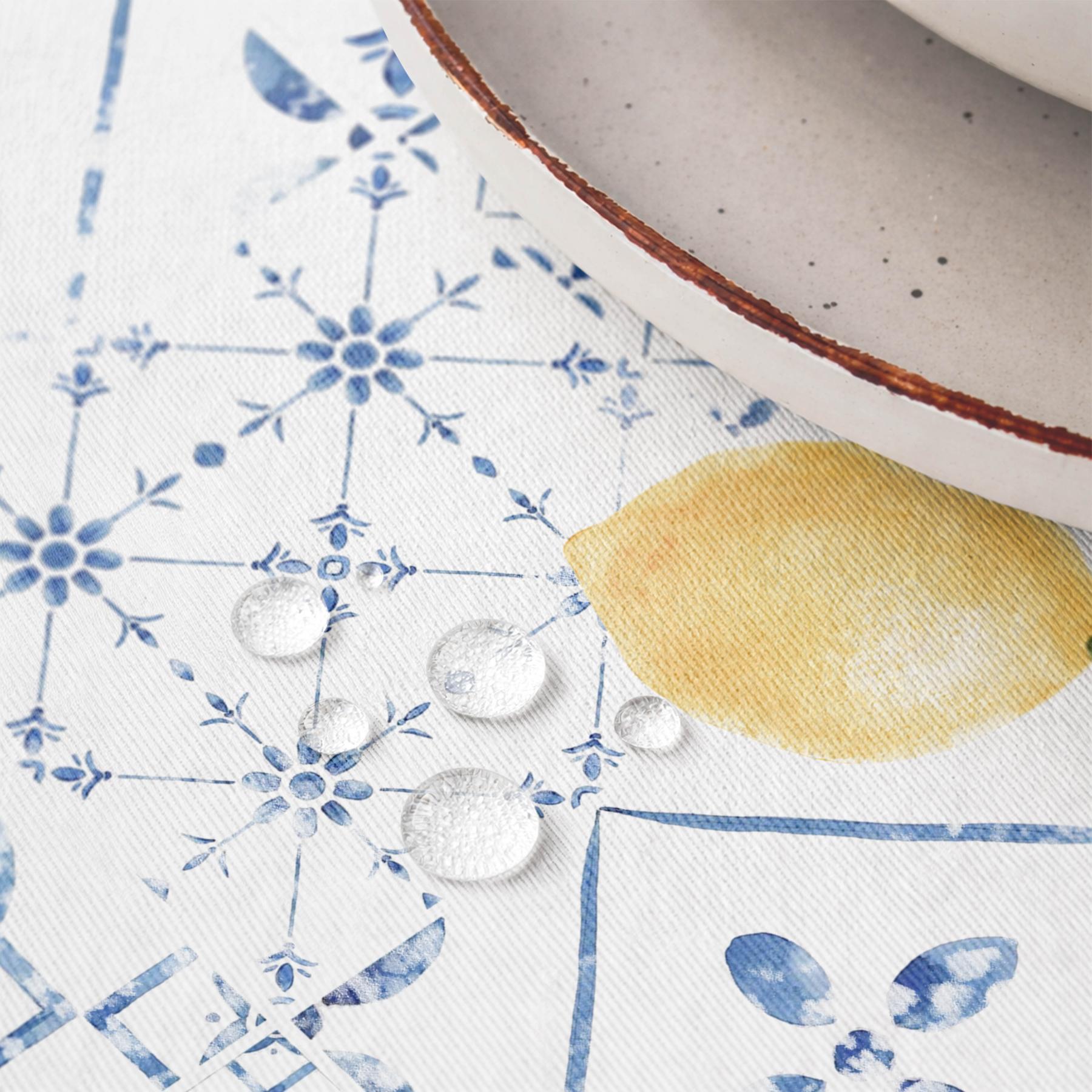 Nappe imprimée anti-taches DORIS BLEU