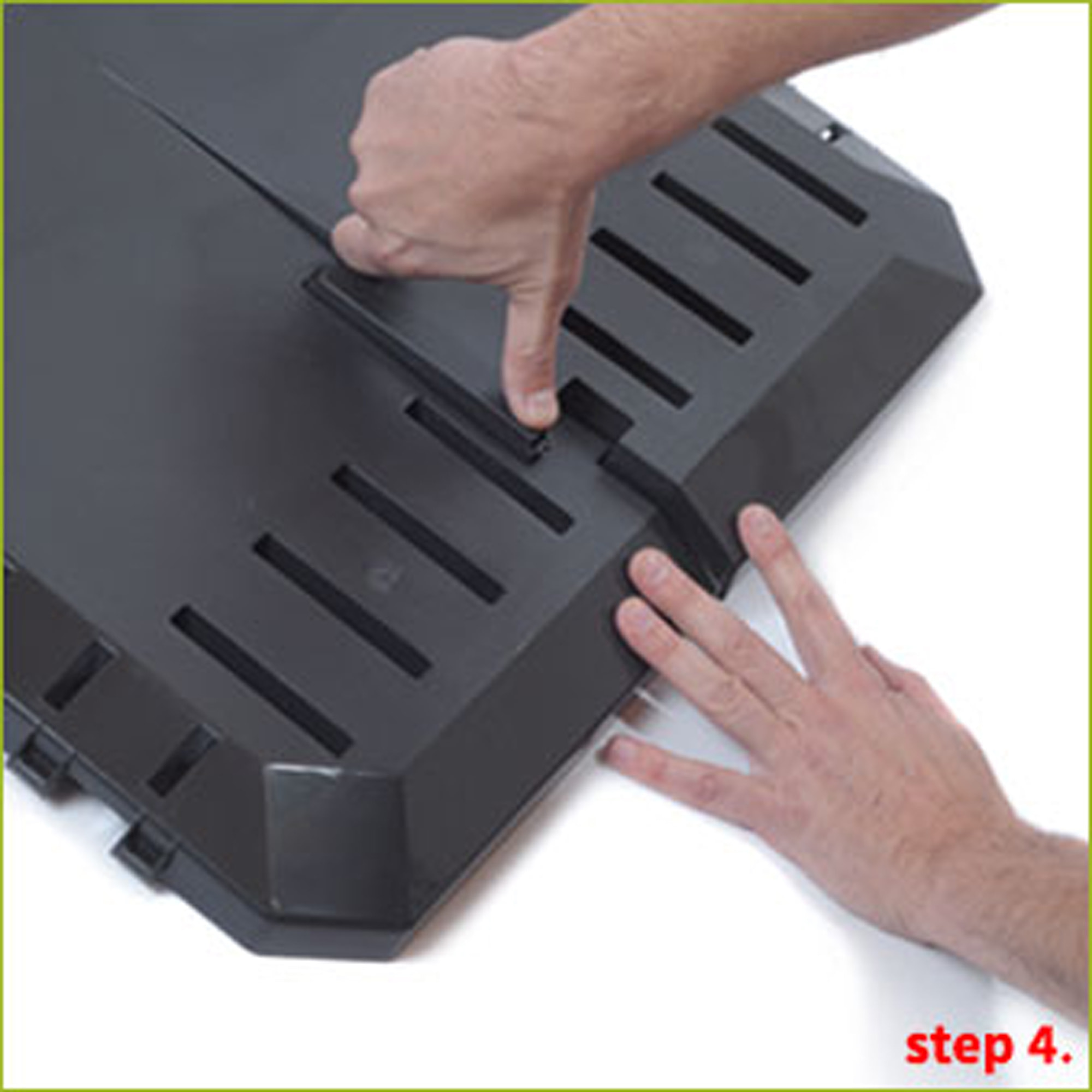 Compostador 800 L Prosperplast Compogreen Module de plástico en color Negro, 82,6 (alto) x 135 (ancho) x 71,9 (profundo) cms