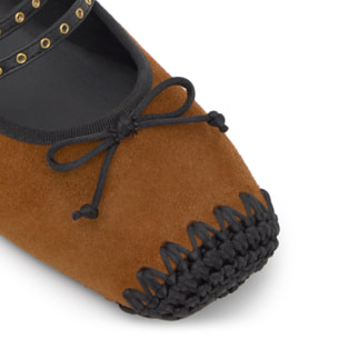 Bailarina plana Gina en serraje con cierre de hebilla