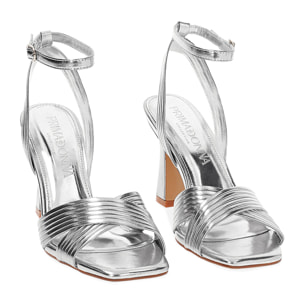 Sandalo donna argentato laminato, tacco 8,5 cm