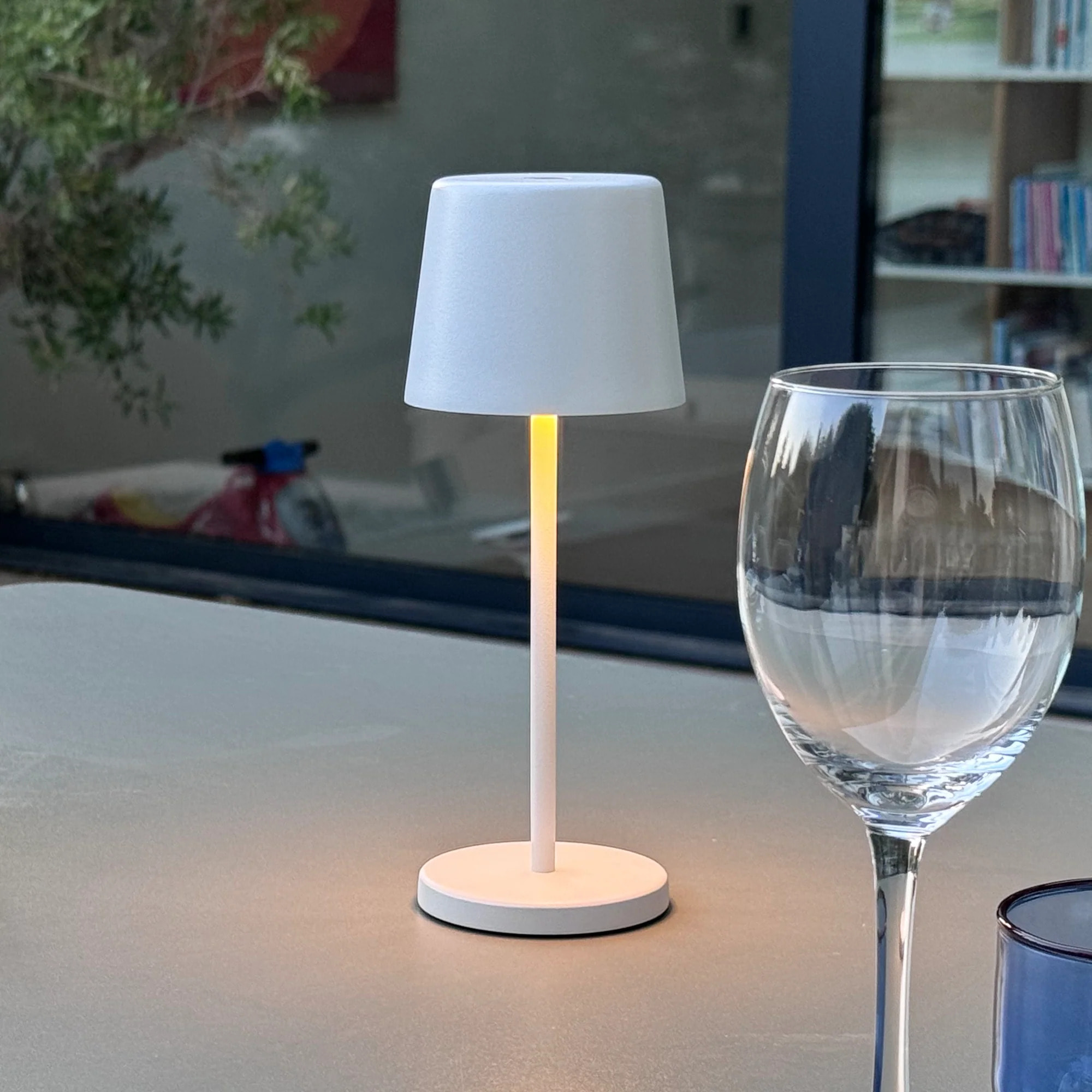 6 mini lampes avec plateau de chargement KELLY MINI H22cm