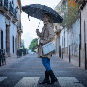 Ombrello Pieghevole Inverso con LED Folbrella InnovaGoods - Nero