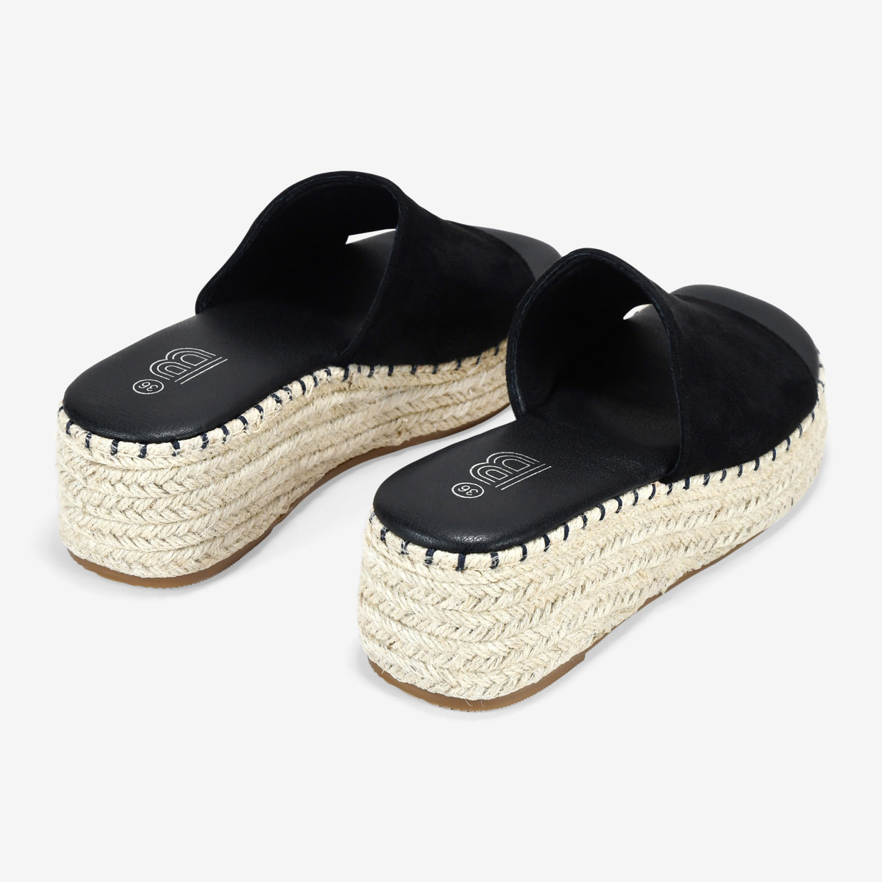Sandalias de cuña negras con esparto