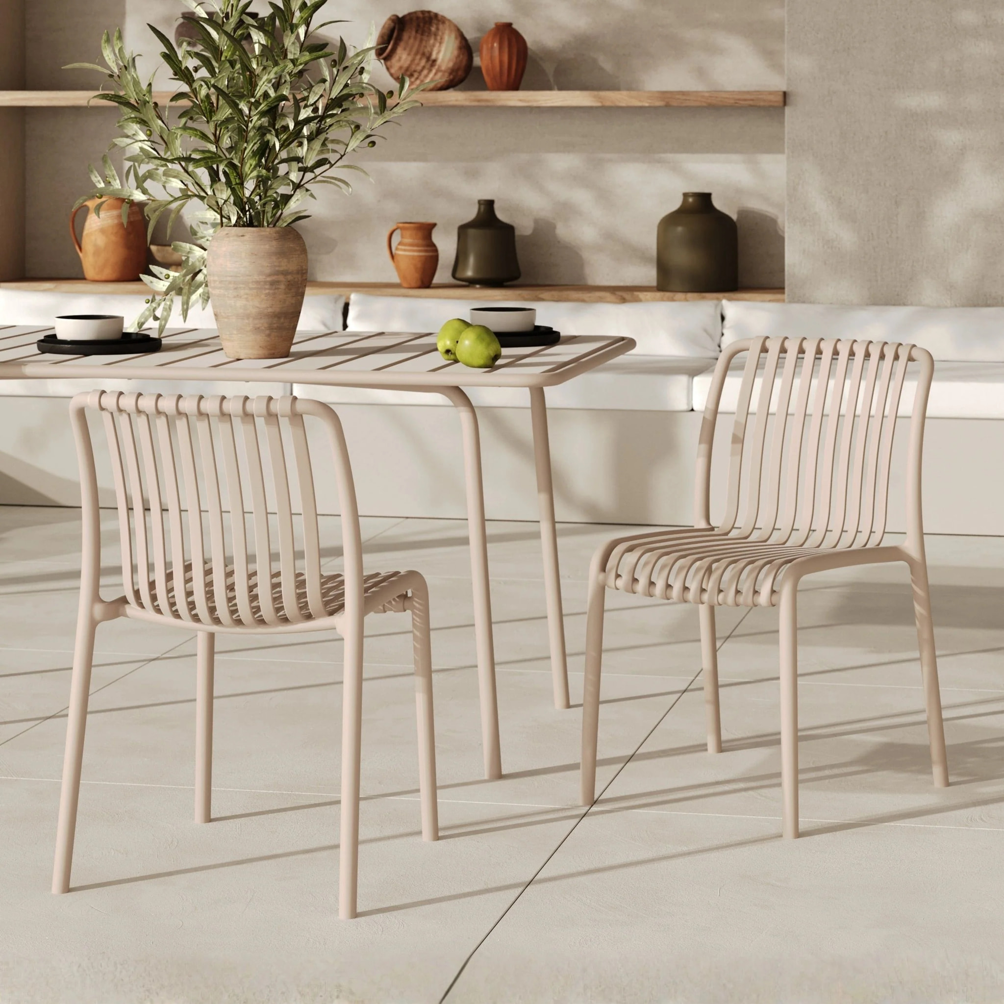 Lot de 2 chaises de jardin empilables en plastique beige - Duli