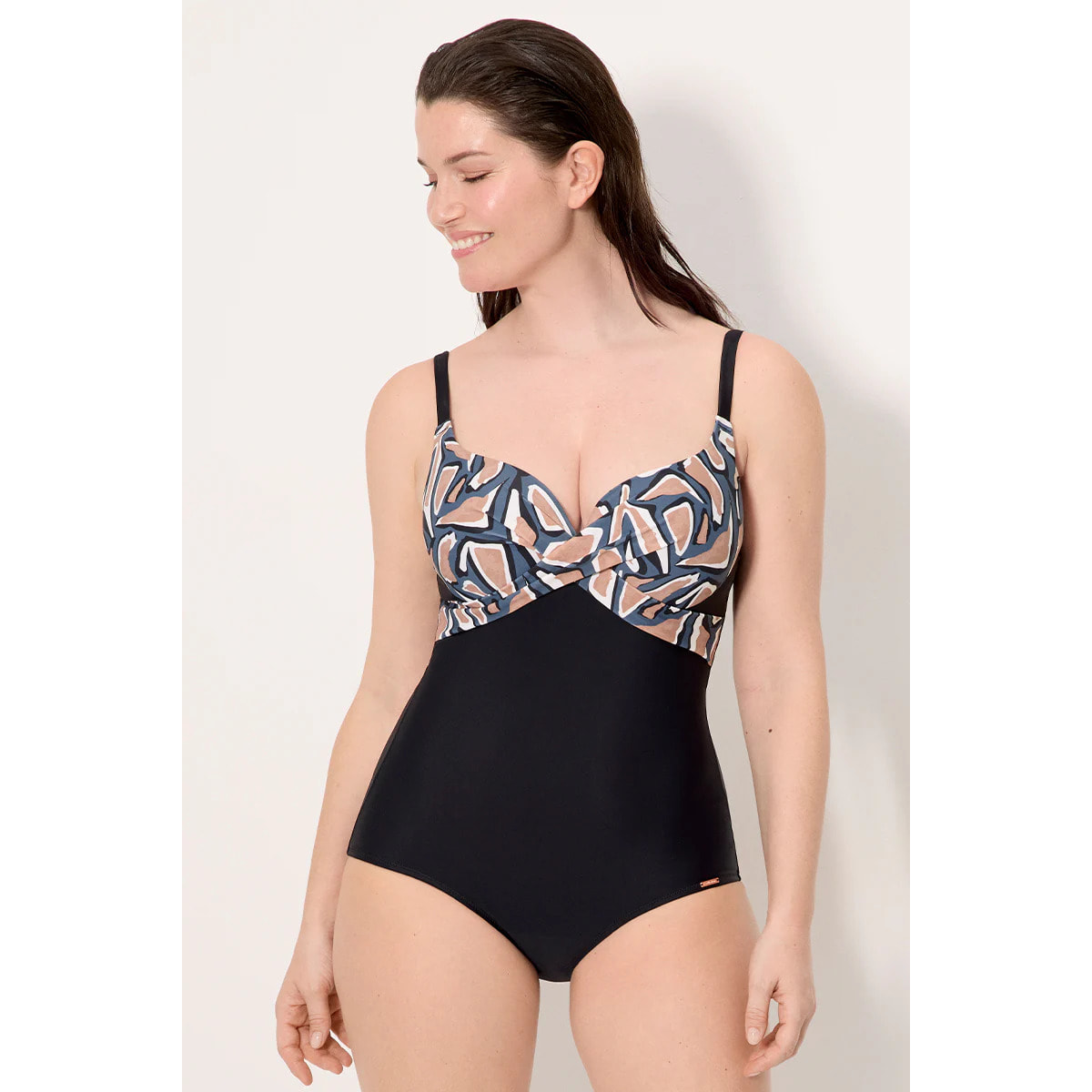 Costume da donna modellante