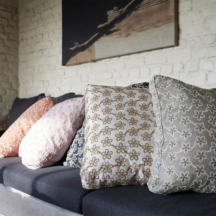Housse de coussin brodée en lin, Made in France, FLEURS , naturel