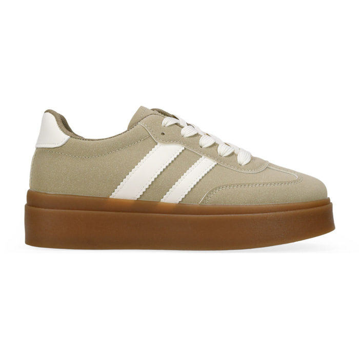 Zapatillas de plataforma beige y verde con cordones
