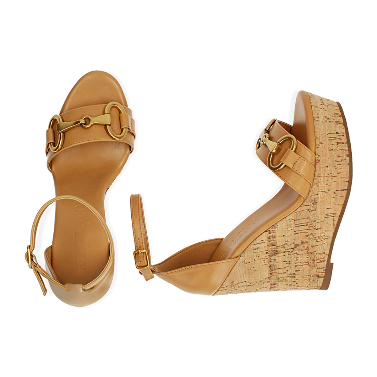 Sandalias beige cuña 12 cm.