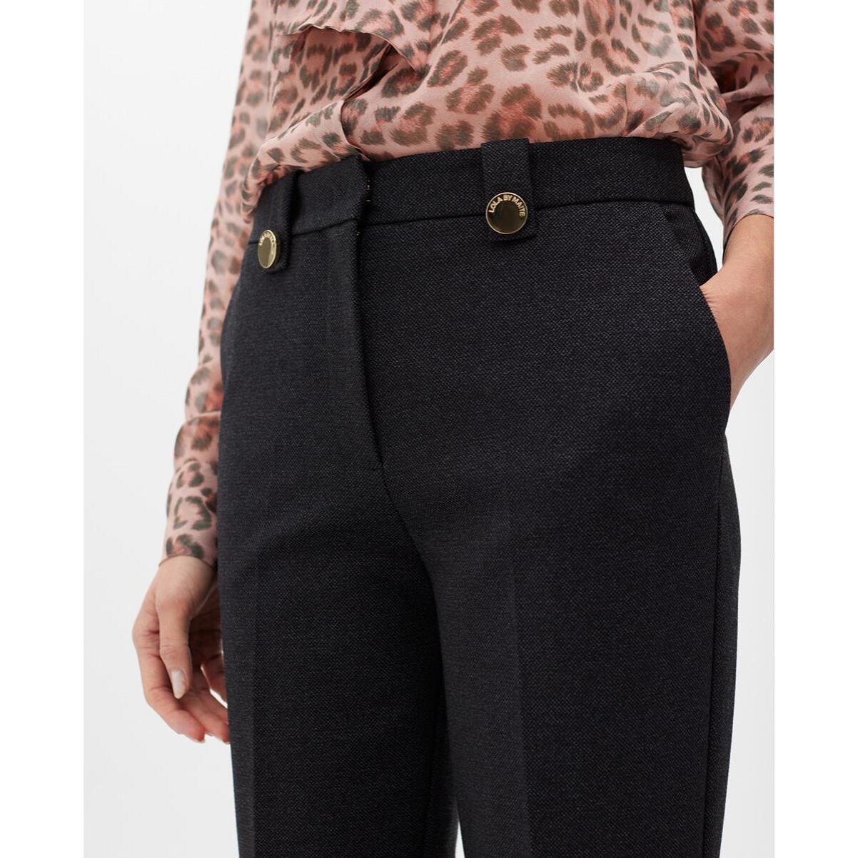 Pantaloni in maglia con bottoni