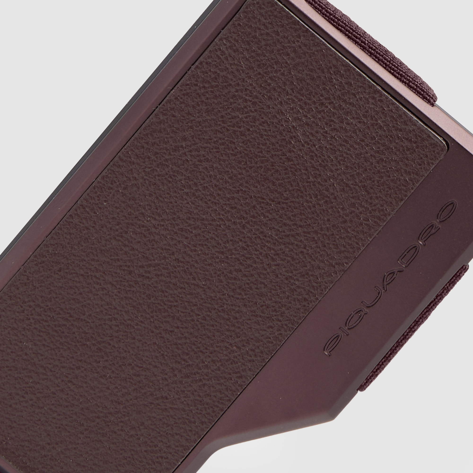 Piquadro Portacarte di credito MagSafe® con fascia elastica
