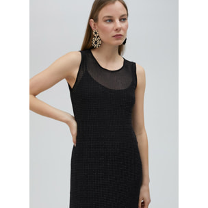 Abito in tulle con strass abbinati