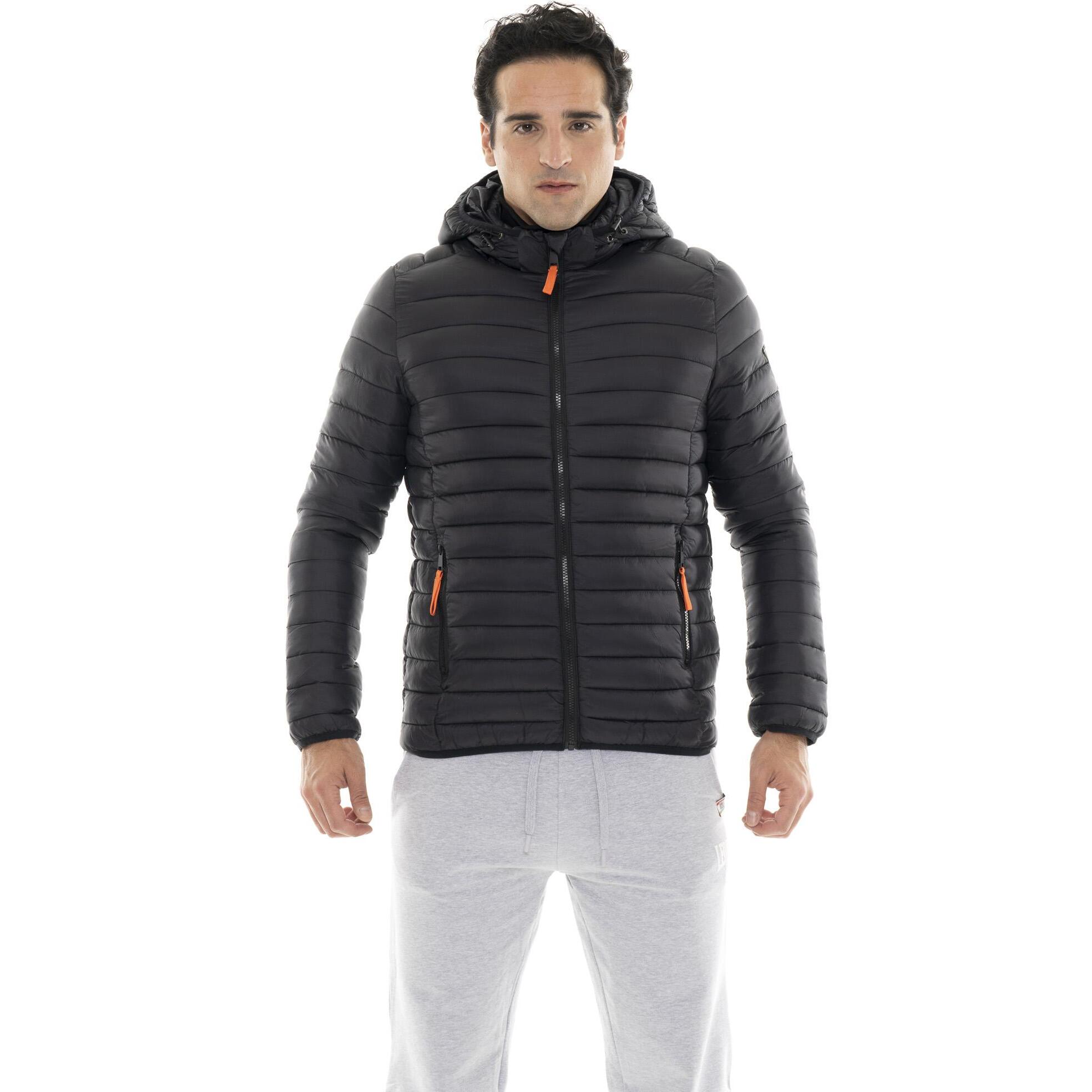 Piumino invernale da uomo con zip e cappuccio "Basic"