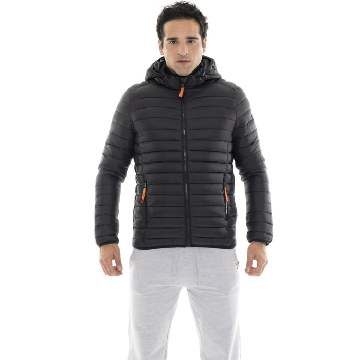 Piumino invernale da uomo con zip e cappuccio "Basic"