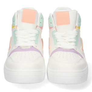 Zapatilla Abotinada con Cordones