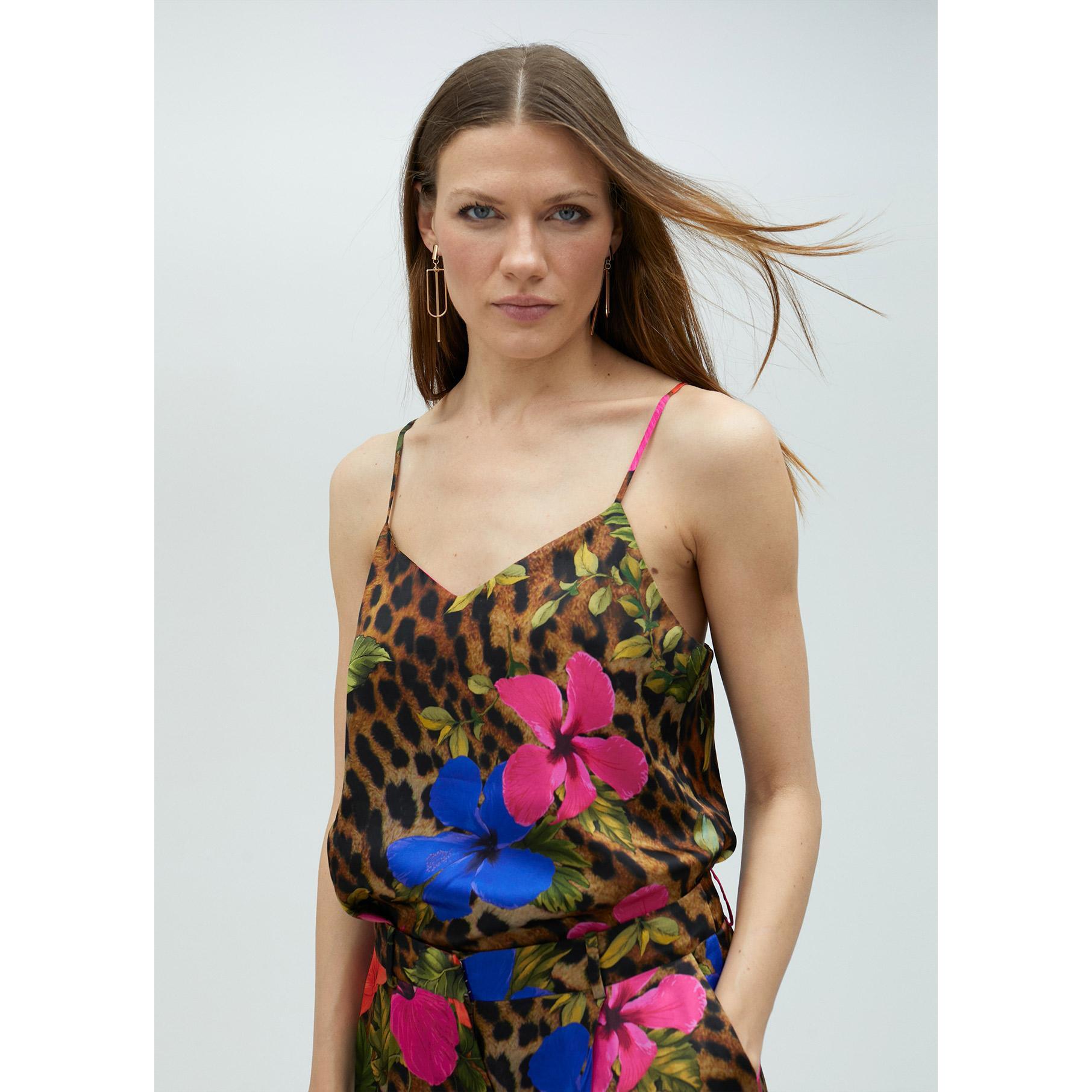 Top stile lingerie con spalline