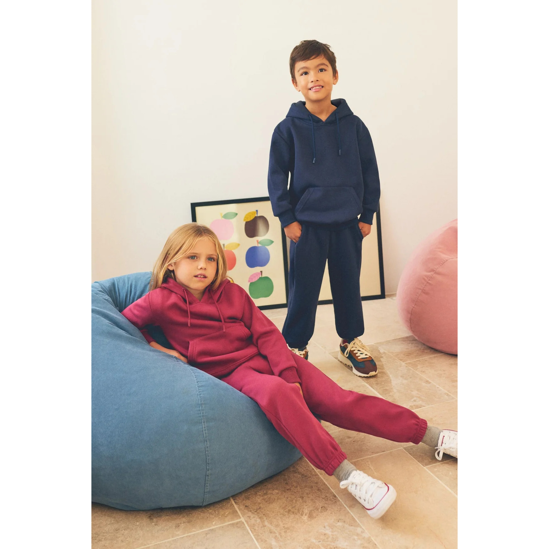Chándal deportivo de niña afelpado sudadera y jogger rosa