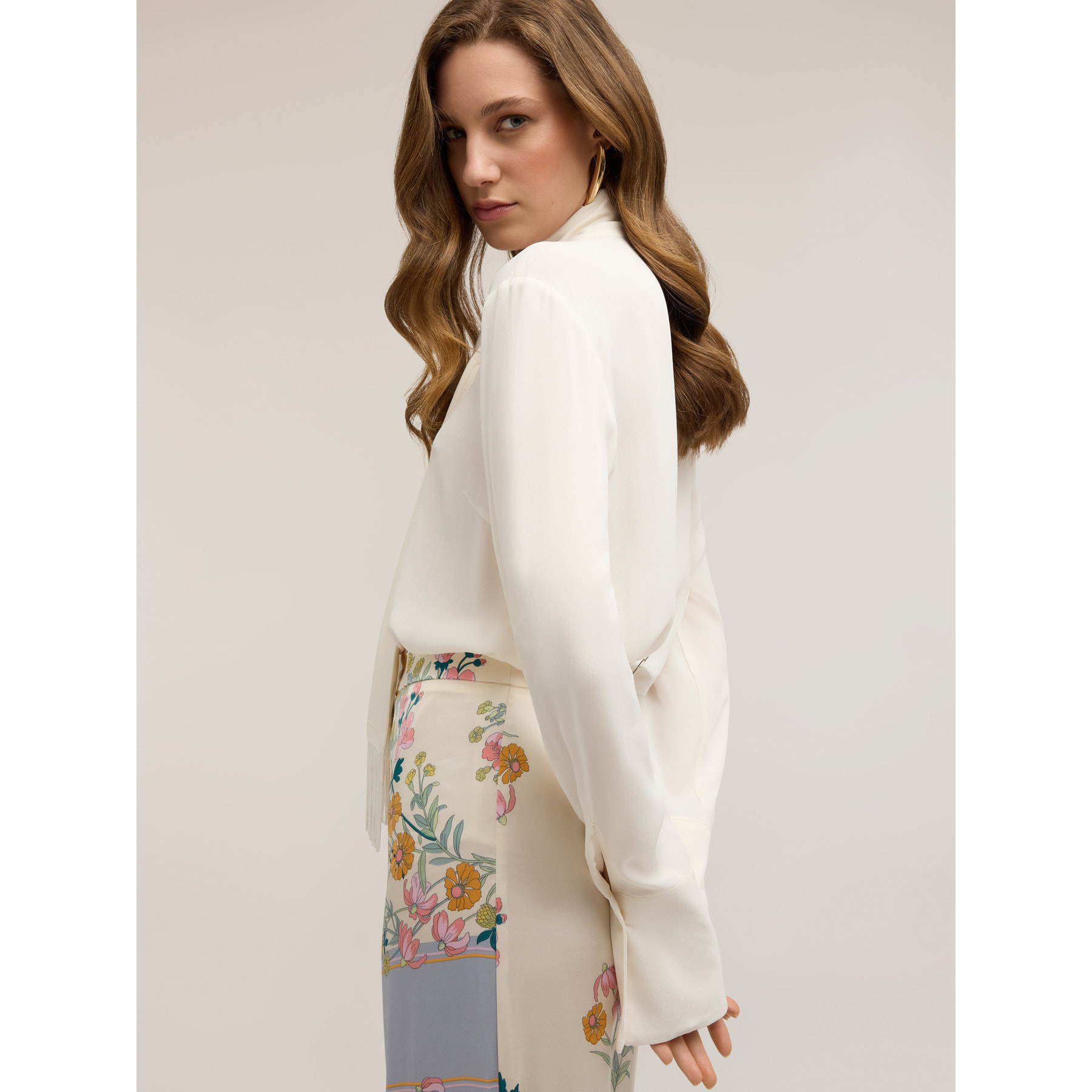 Motivi - Camisa de georgette con bufanda - Blanco