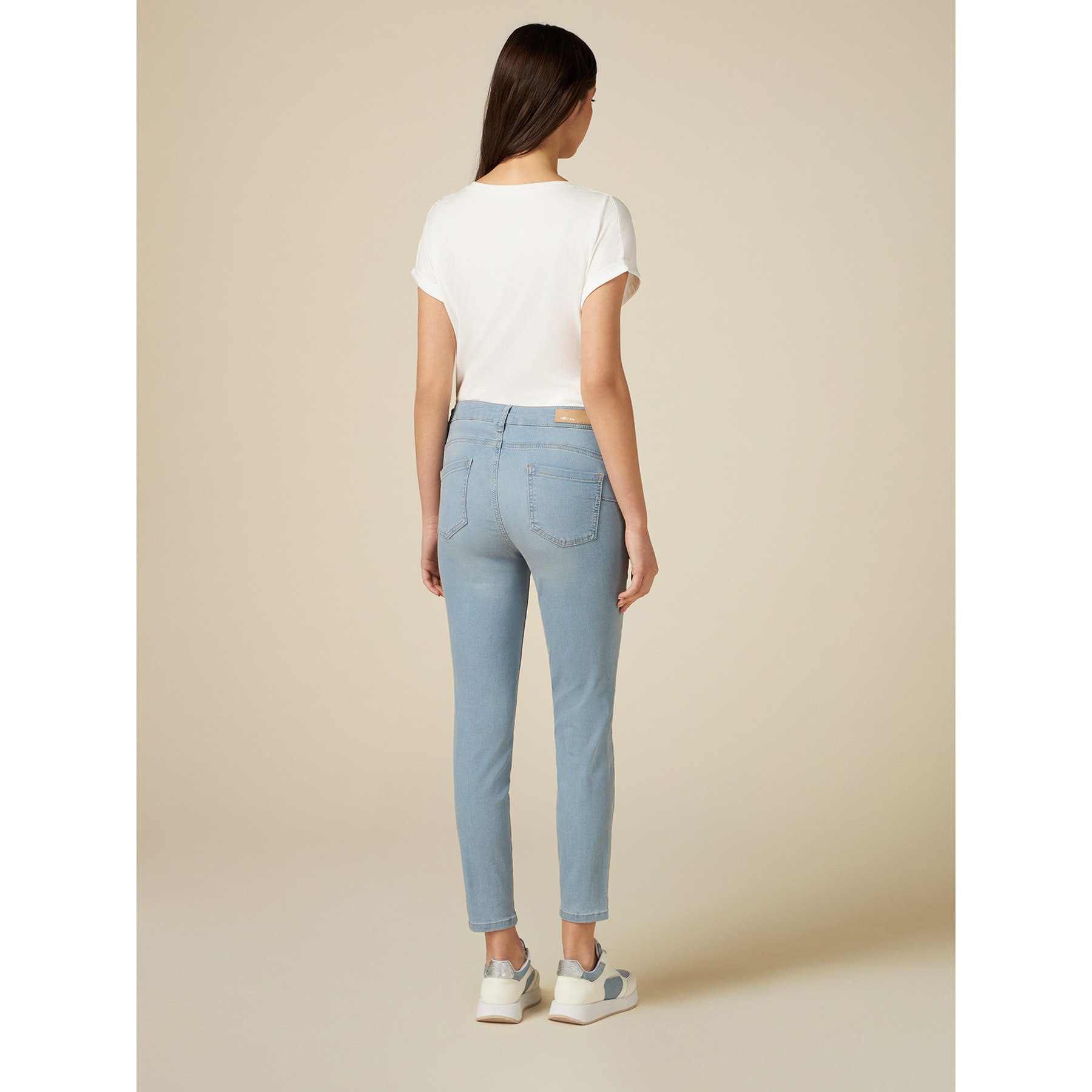 Oltre - Jeans skinny stone bleached con borchiette - Azzurro