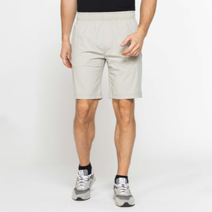BERMUDA JOGGER IN TESSUTO TECNICO NO STIRO