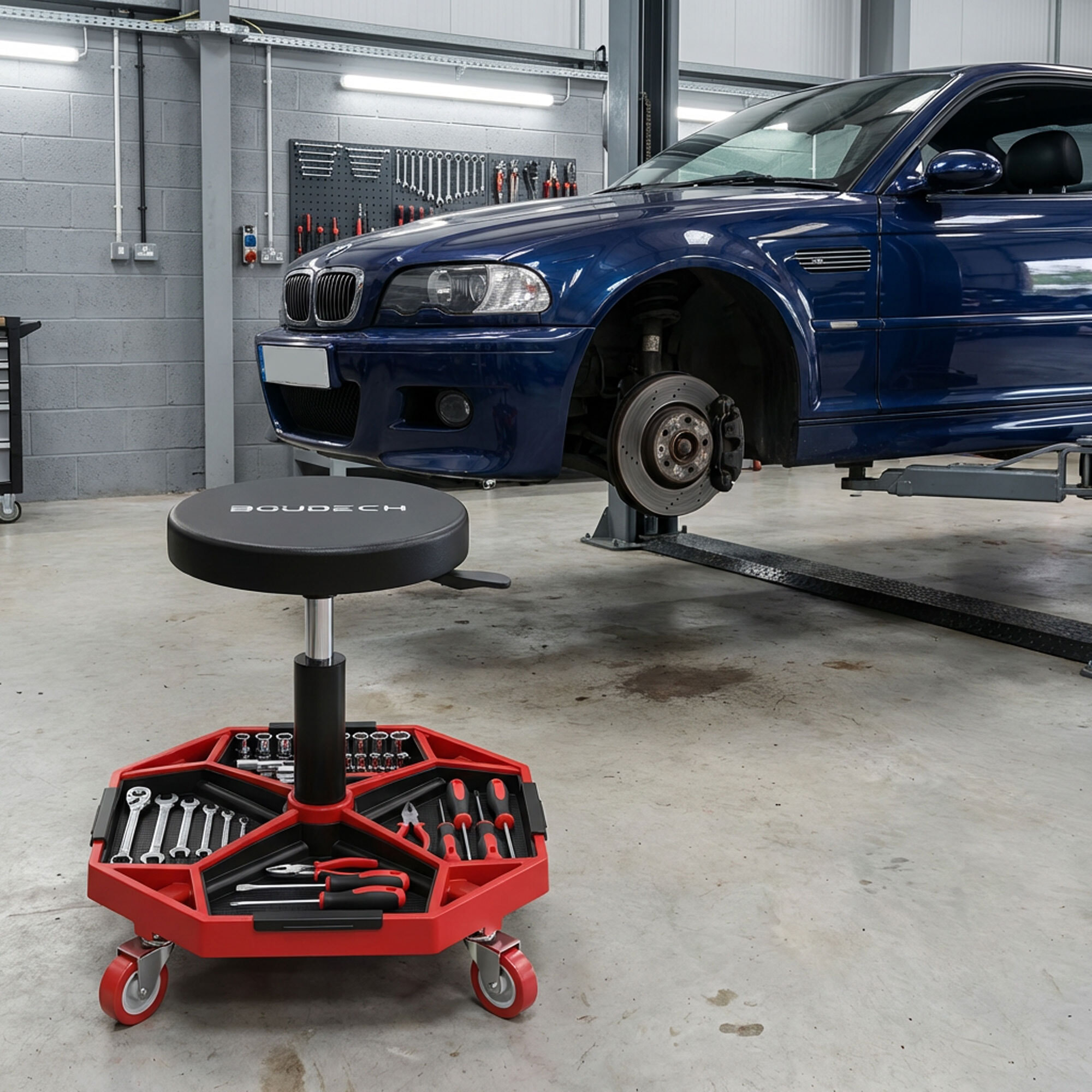 Mekatronix - Sgabello da Officina con Ruote e Vassoi Porta Attrezzi Portata 150 kg Altezza Regolabile e Girevole