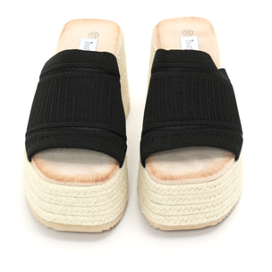 Sandali con zeppa e fascia in tessuto