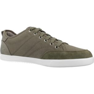 Sneakers de  Hombre de la marca GEOX  modelo U WALEE VERDE