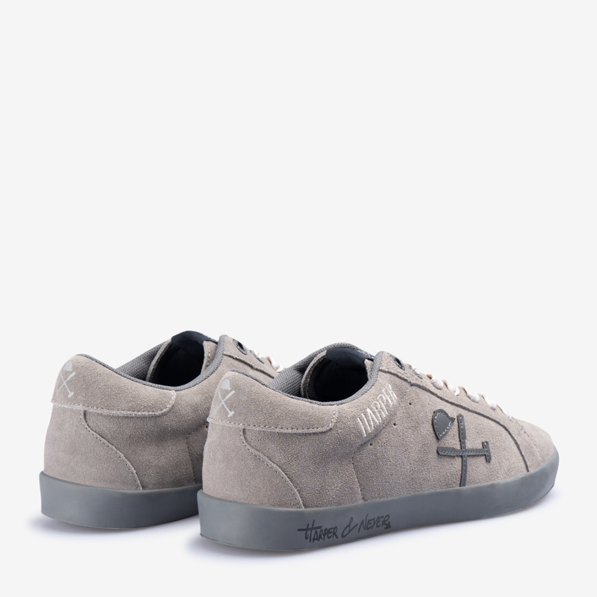 SNEAKER SUPERBOWL COLORS