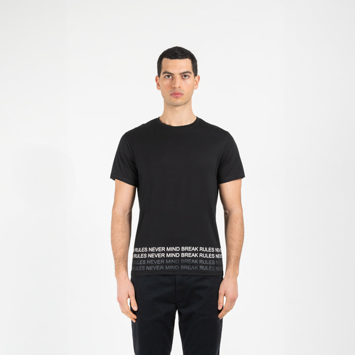 T-shirt jersey cotone organico con stampa narrow fit