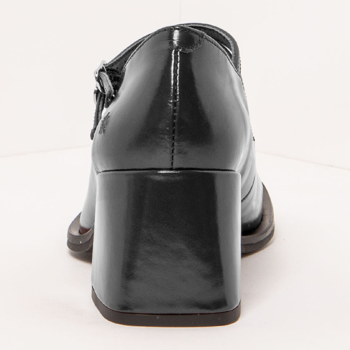 Zapatos 1704 NAPPA SHINNY BLACK / VERONA color Black