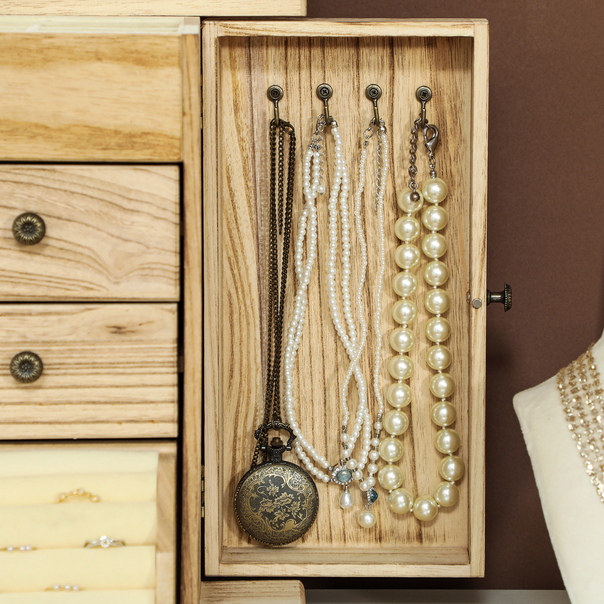 Armoire à bijoux bois style naturel poignées bouton effet bronze antique miroir