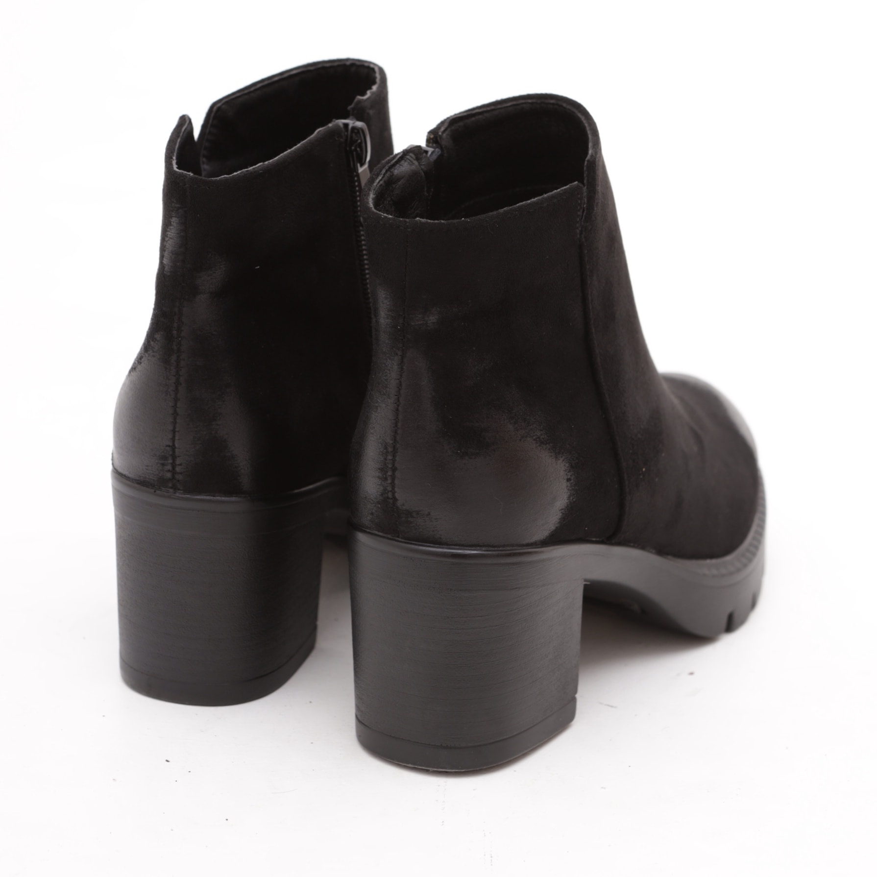 STIVALETTO BASSO LISCIO NERO