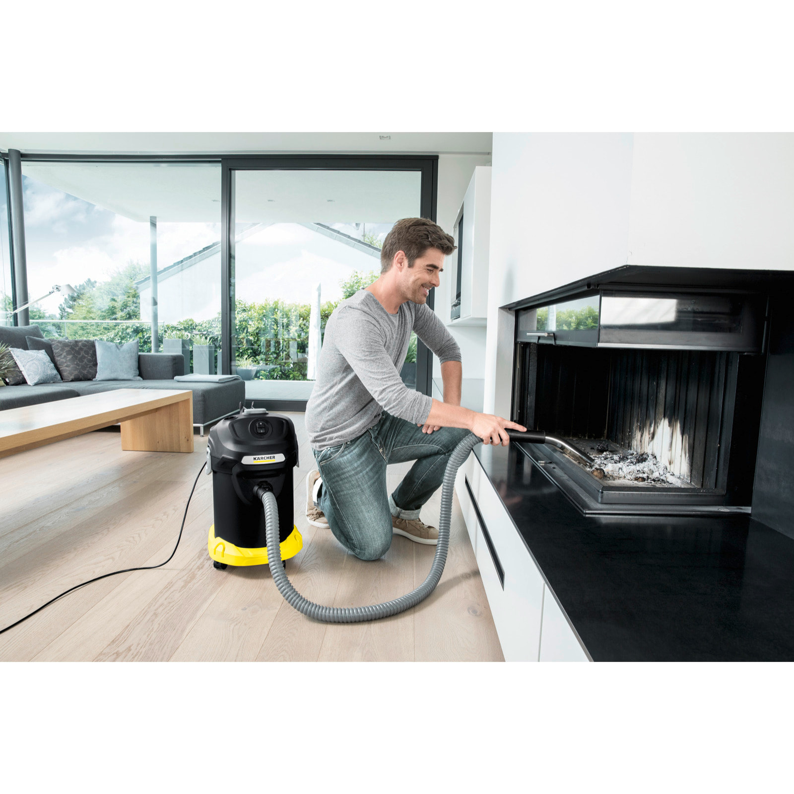 Aspirateur de cendres Karcher AD 4 PREMIUM- Puissance 600W- Capacité 17L- Système de nettoyage du filtre