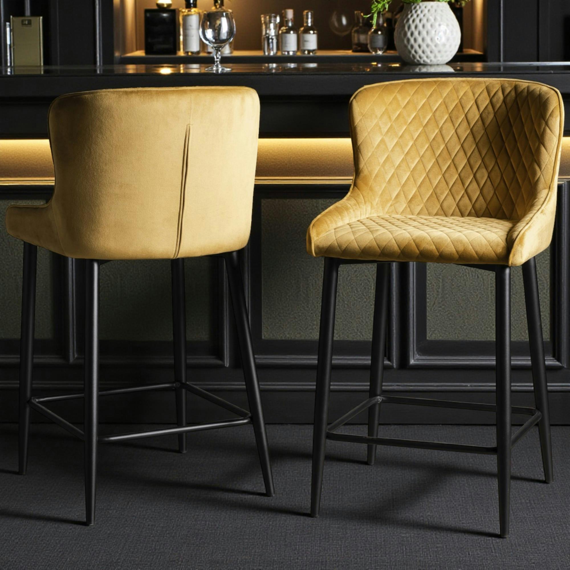 Chaise de bar velours moutarde (lot de 2) ARLINGTON