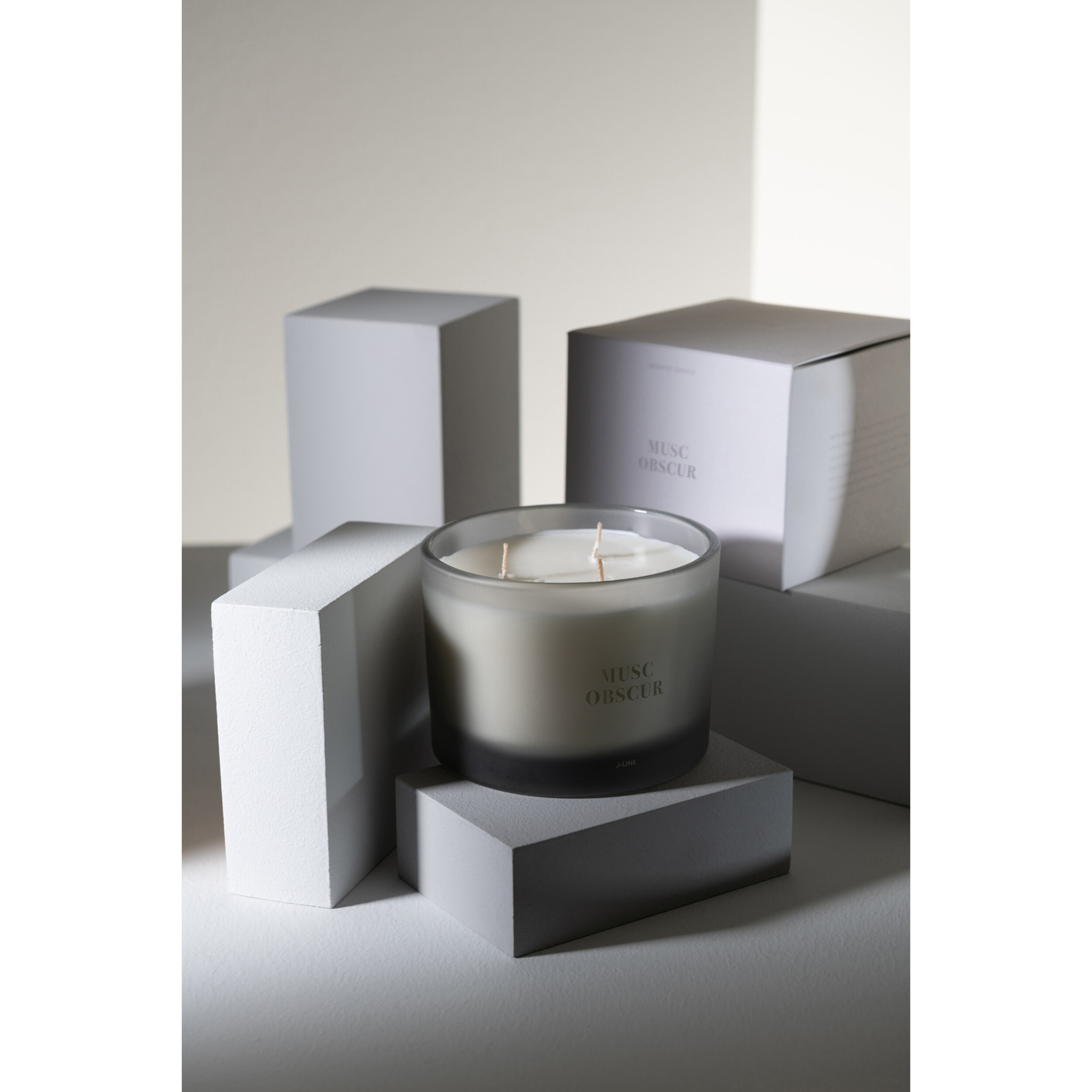 J-Line bougie parfumée Accords Essentiels - Musc Obscur - bleu - 28H