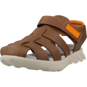Sandalias Niño de la marca GEOX  modelo J SANDAL AIRADYUM BO MARRON