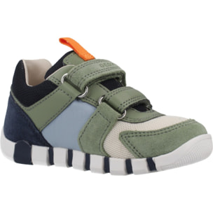 Zapatillas Niño de la marca GEOX  modelo B IUPIDOO BOY VERDE