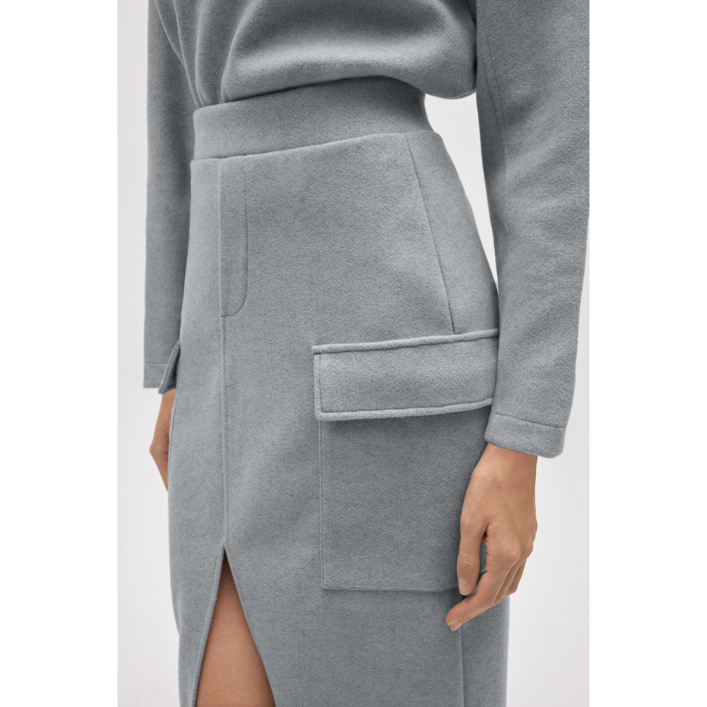 Gonna midi in stile cargo grigio caldo