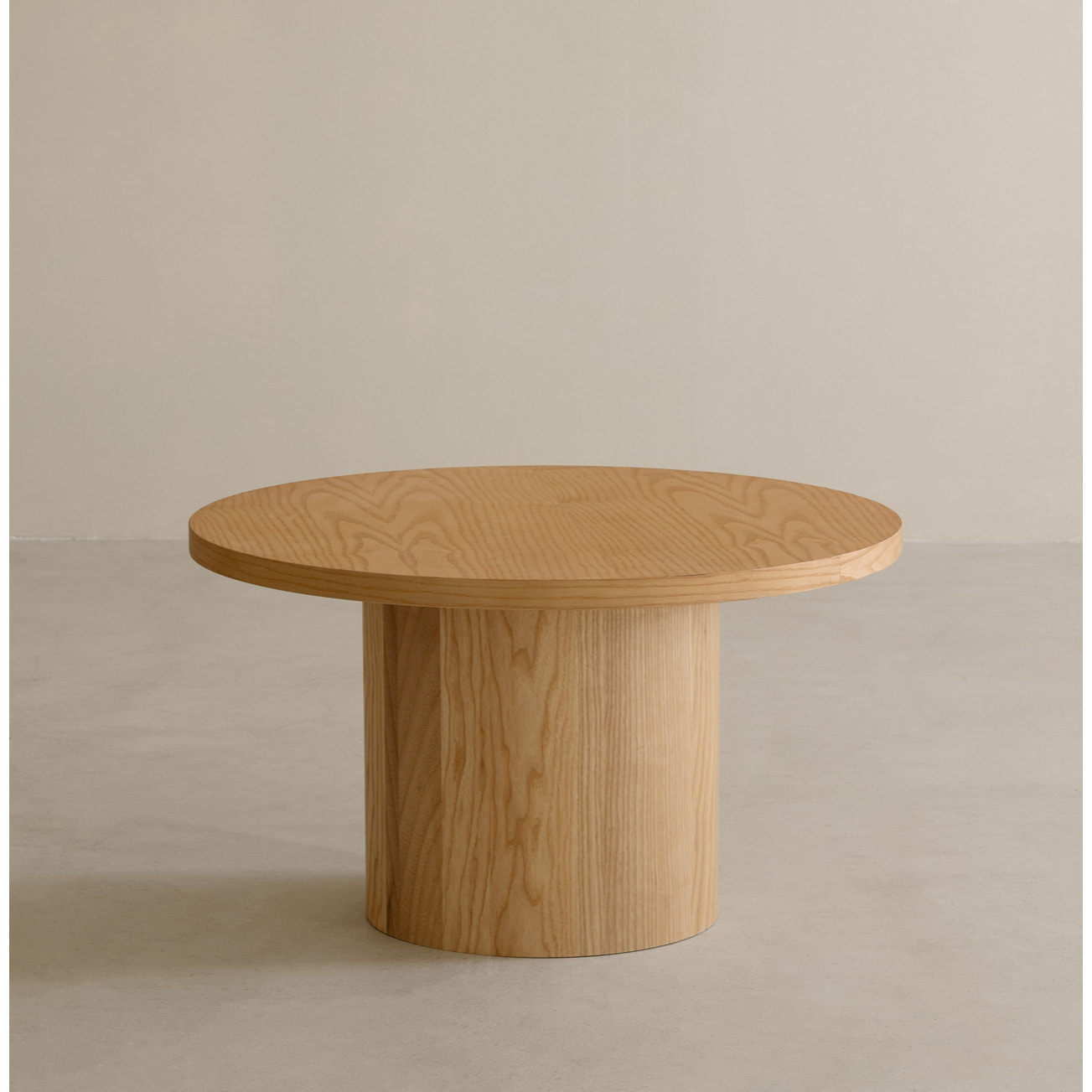 Mesa de centro redonda de madera de fresno en varias medidas