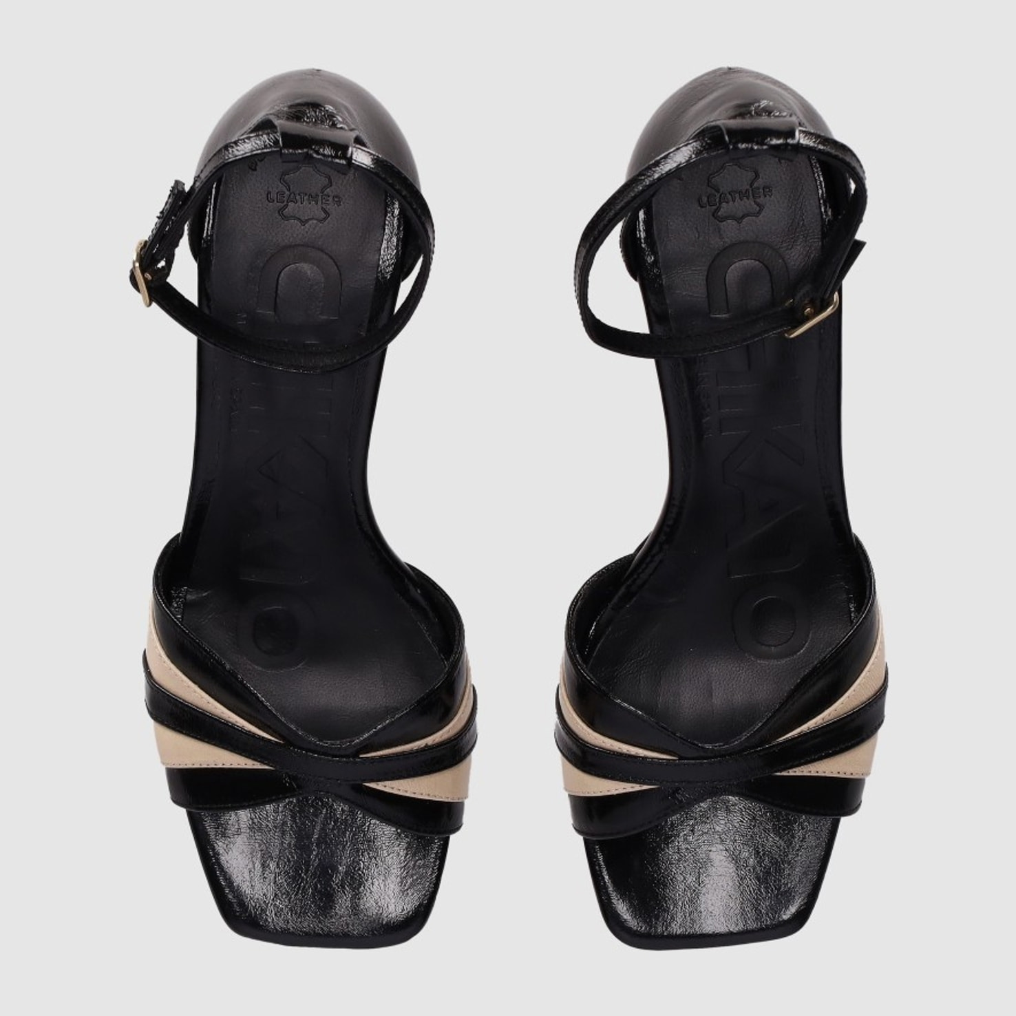 Sandalias - Negro - Tacón: 4 cm