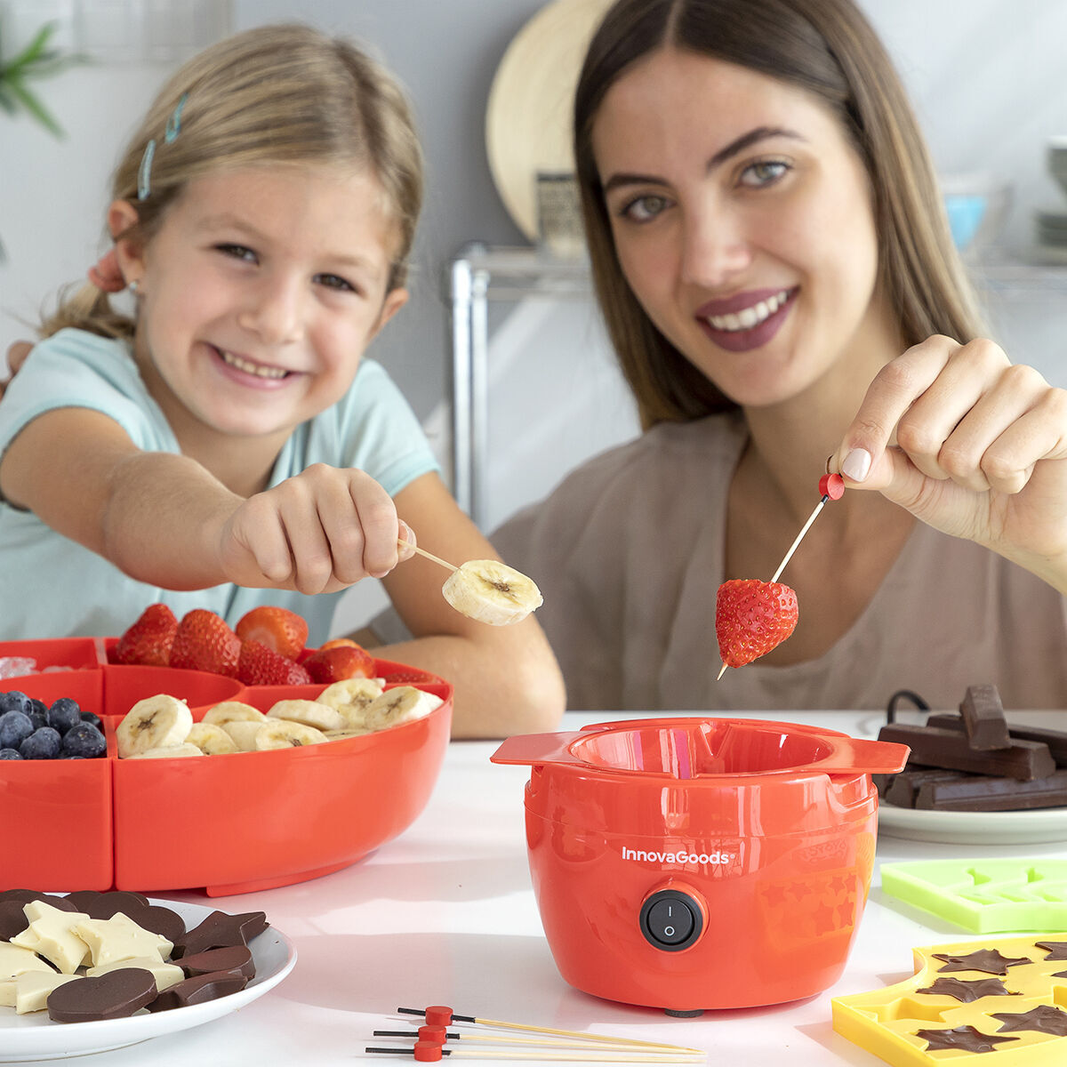 Máquina para Hacer Gominolas y Fondue de Chocolate 2 en 1 Yupot InnovaGoods