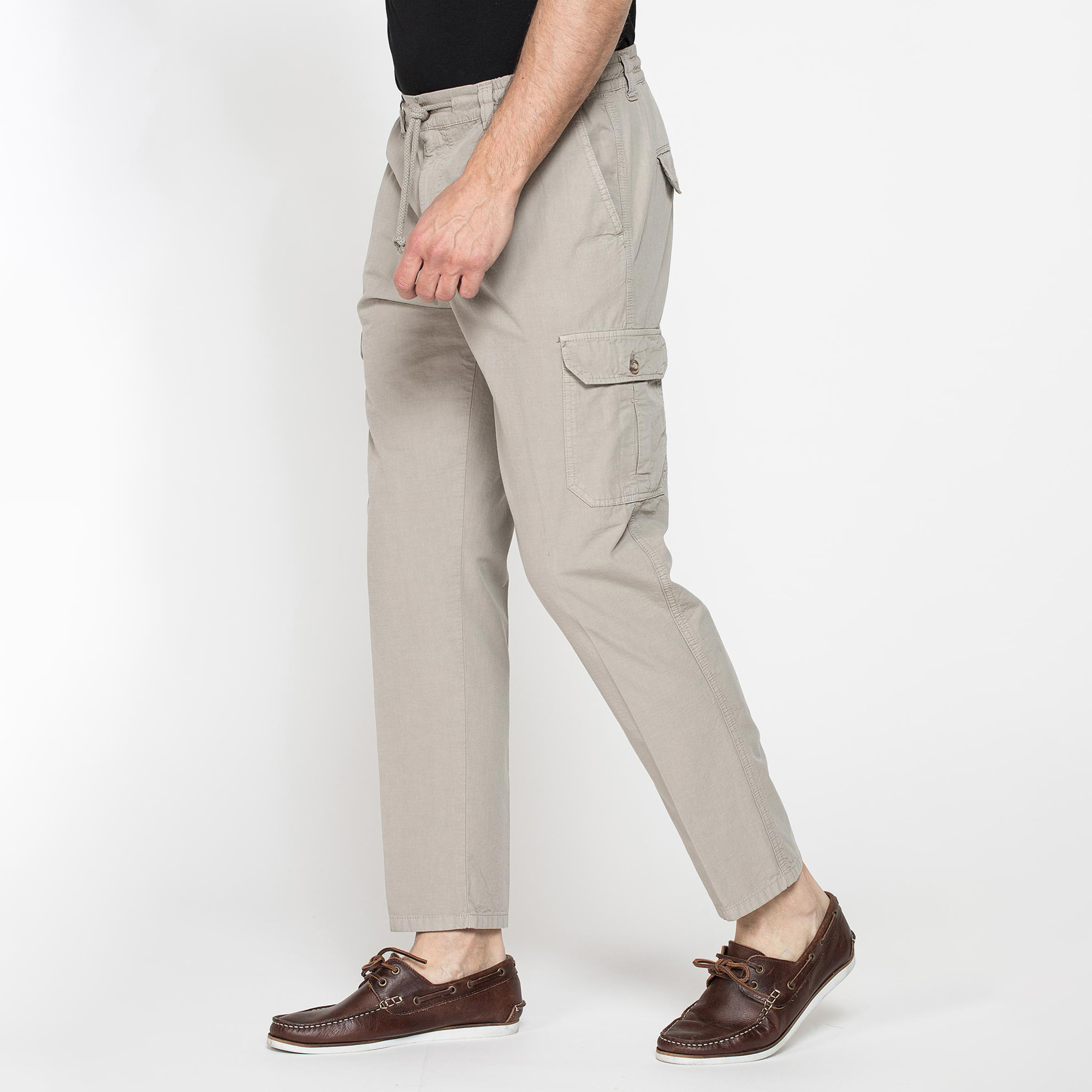 PANTALONI CHINO CON COULISSE E TASCONI LATERALI