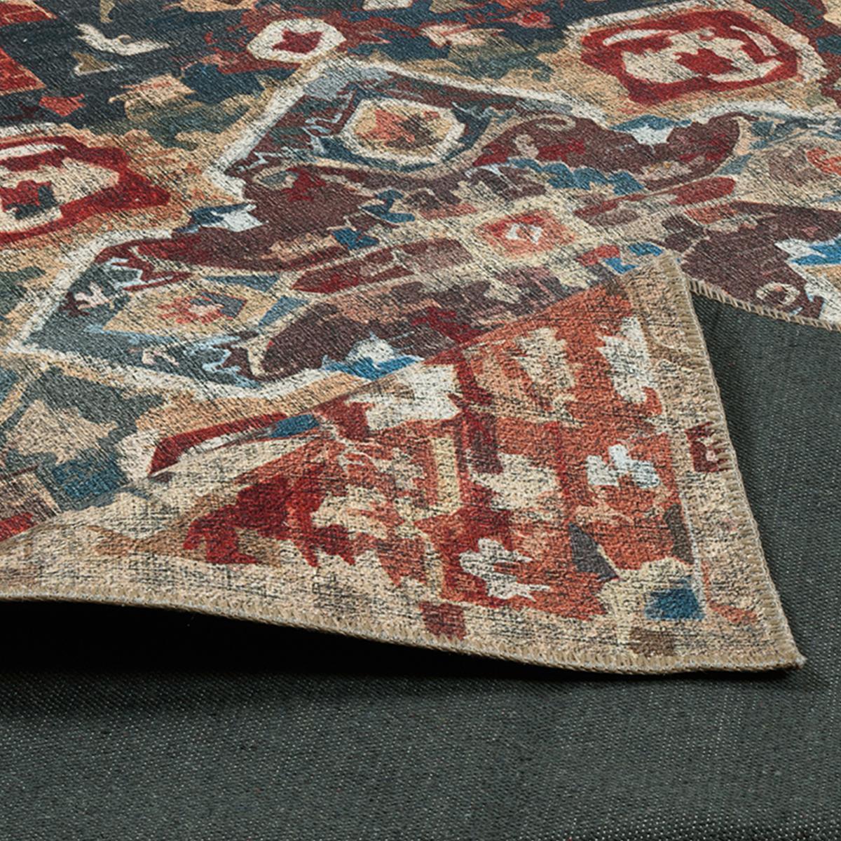 Tapis orient tissé motif classique KOBU