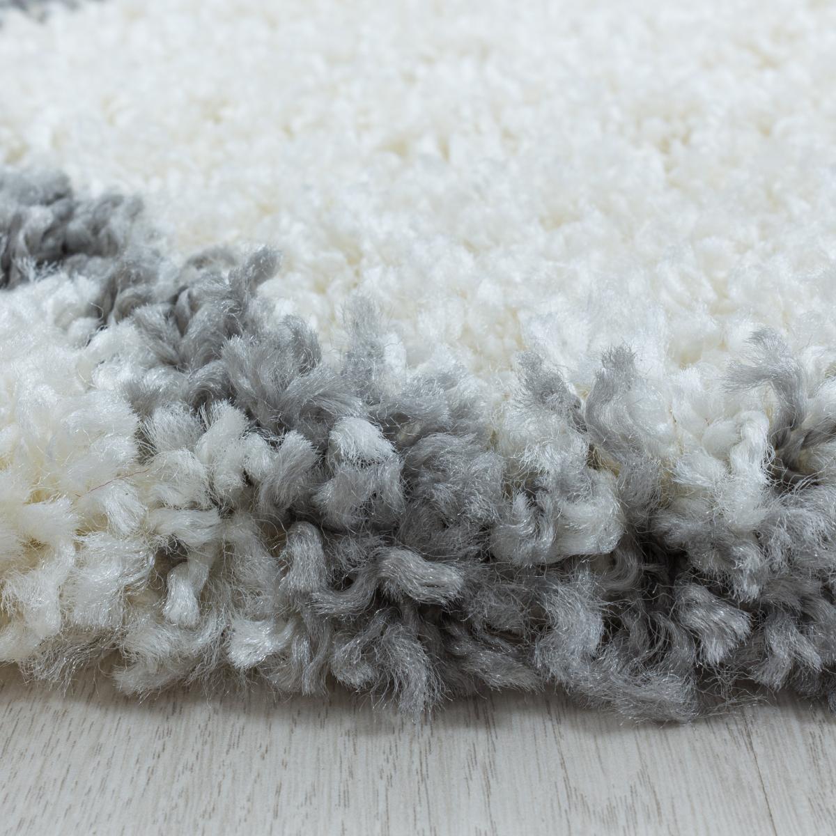Tapis shaggy tissé motif scandinave SANI