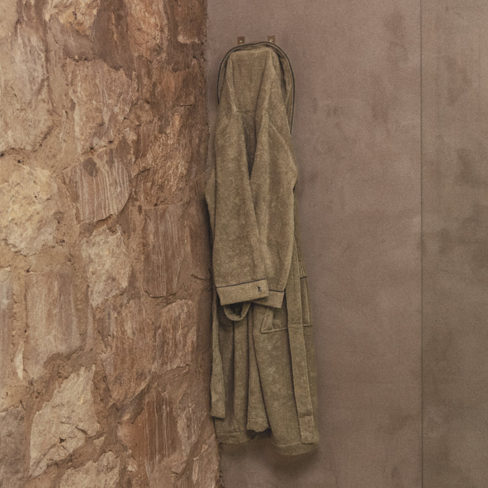 Scalpers albornoz liso con ribete y detalle bordado khaki talla l-xl