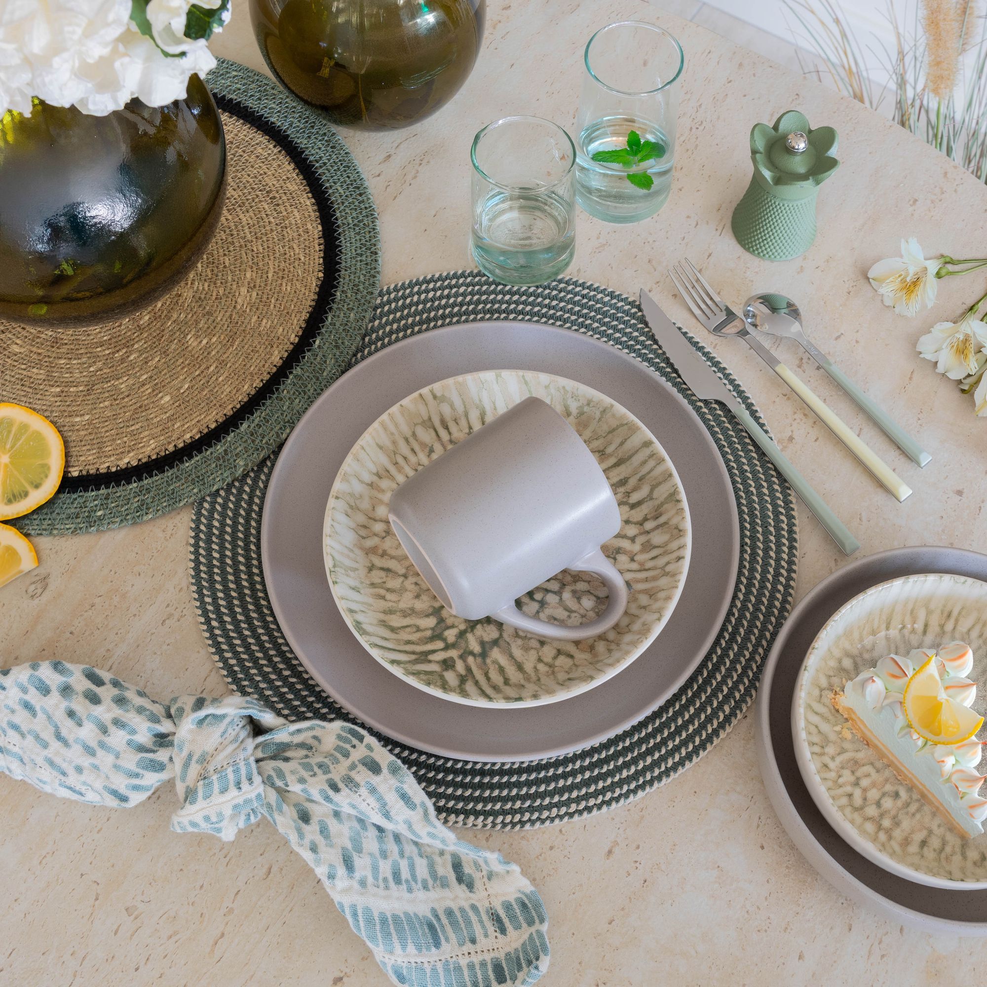 Lot de 6 mugs 38cl en grès gris ARITA