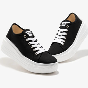 Black / White Rider Platform Sneakers