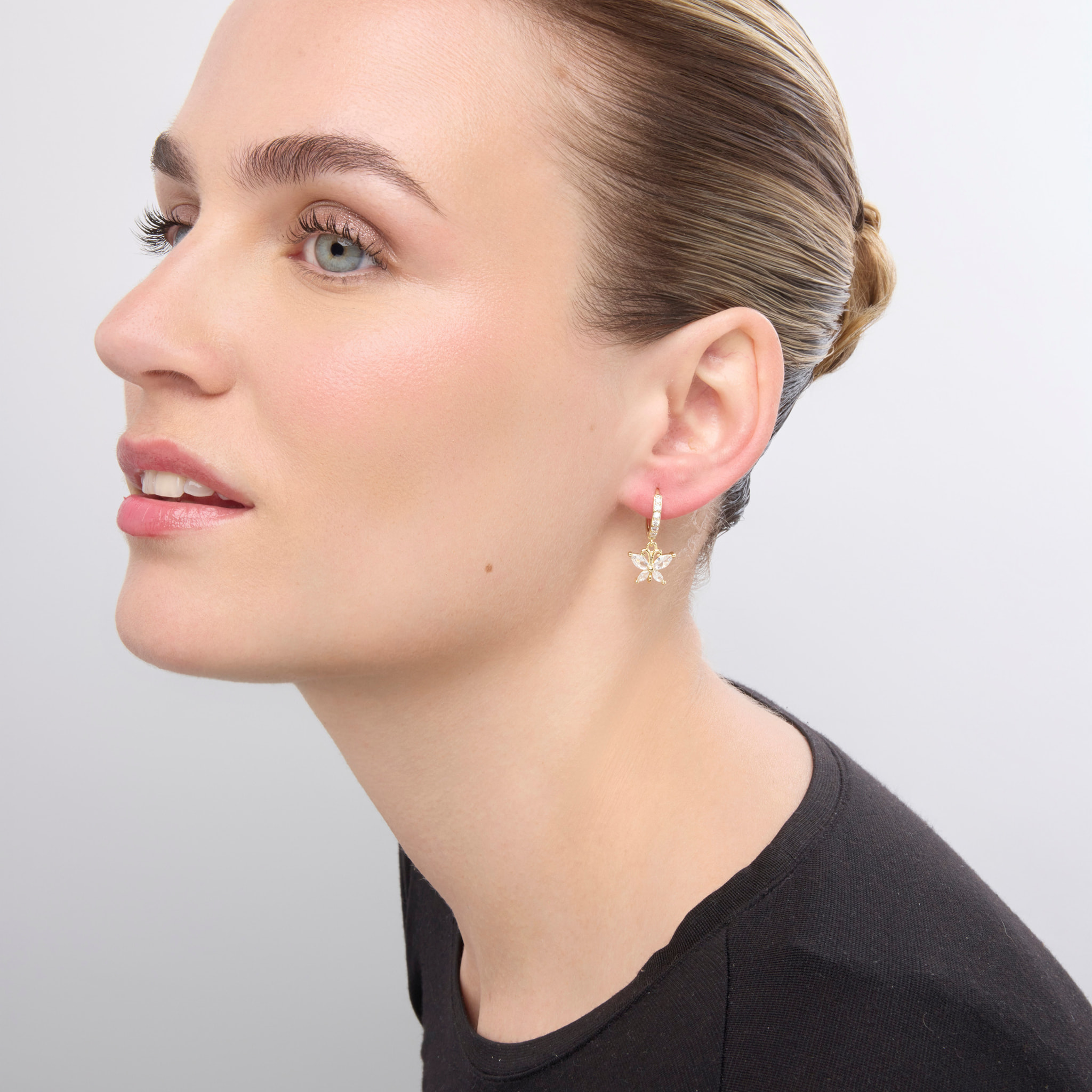 Pendientes acabado oro amarillo de 18k y Circonita Brillante