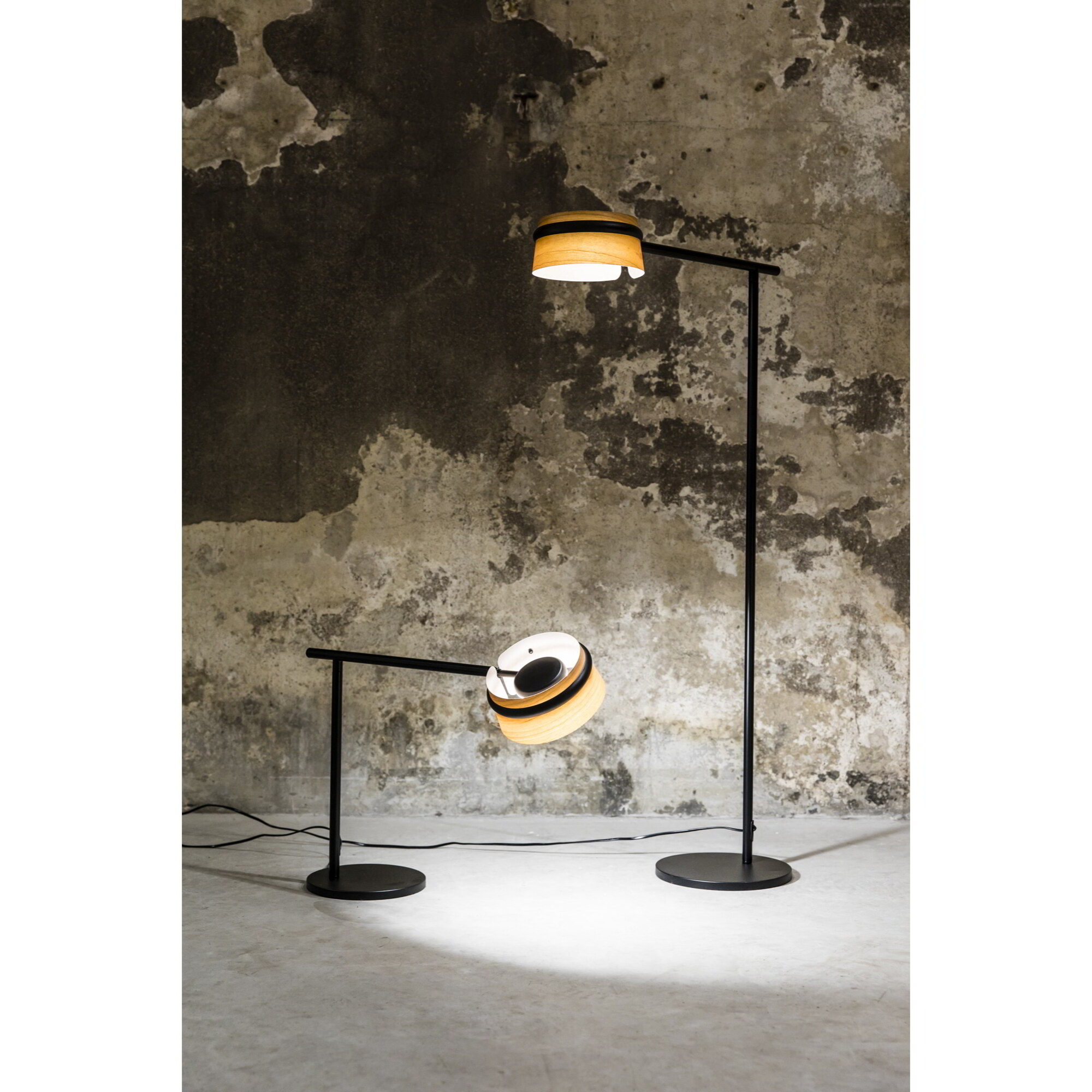 LOOP Lampe de table noire avec pince